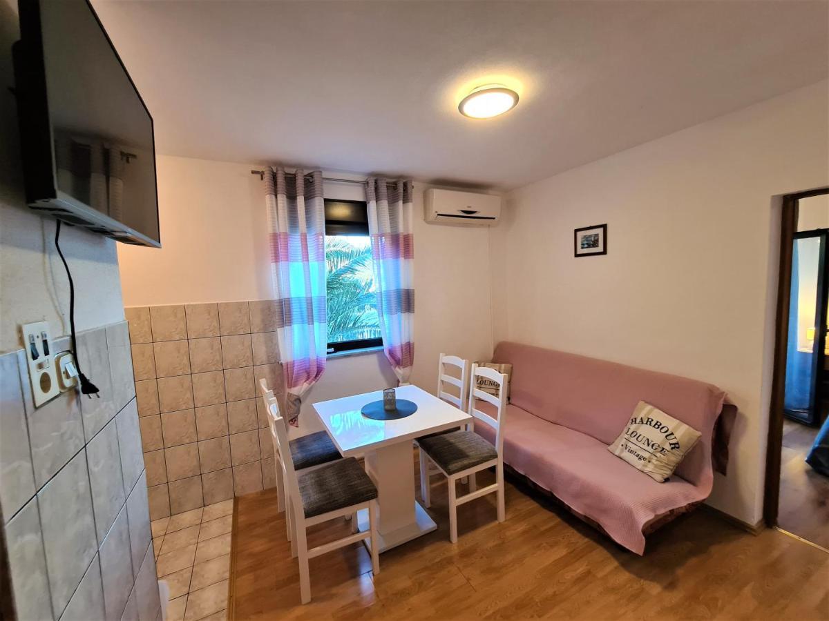 Cosic Apartmani Игране Экстерьер фото