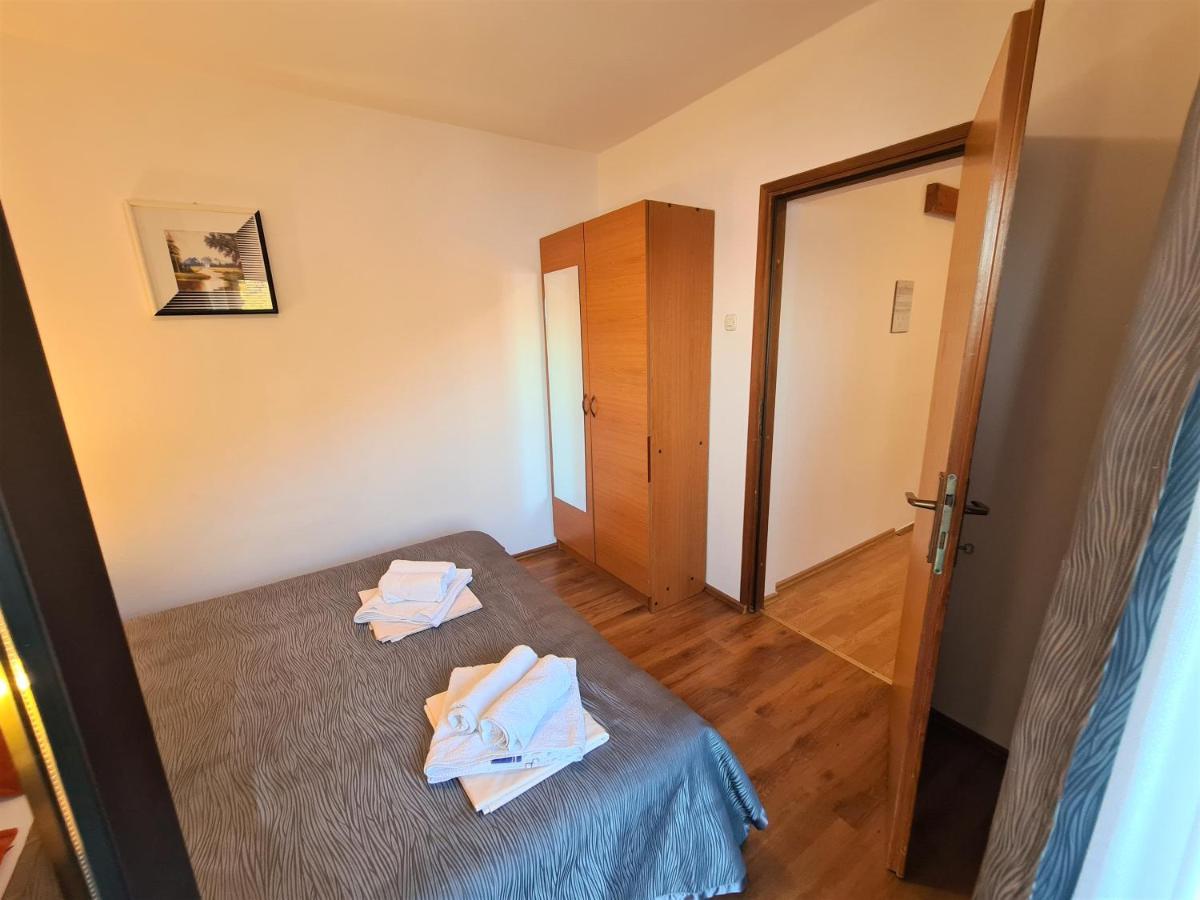 Cosic Apartmani Игране Экстерьер фото